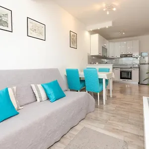  Apartman Happy