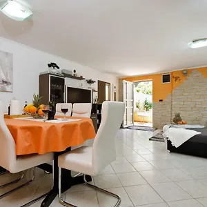  Apartman Punda